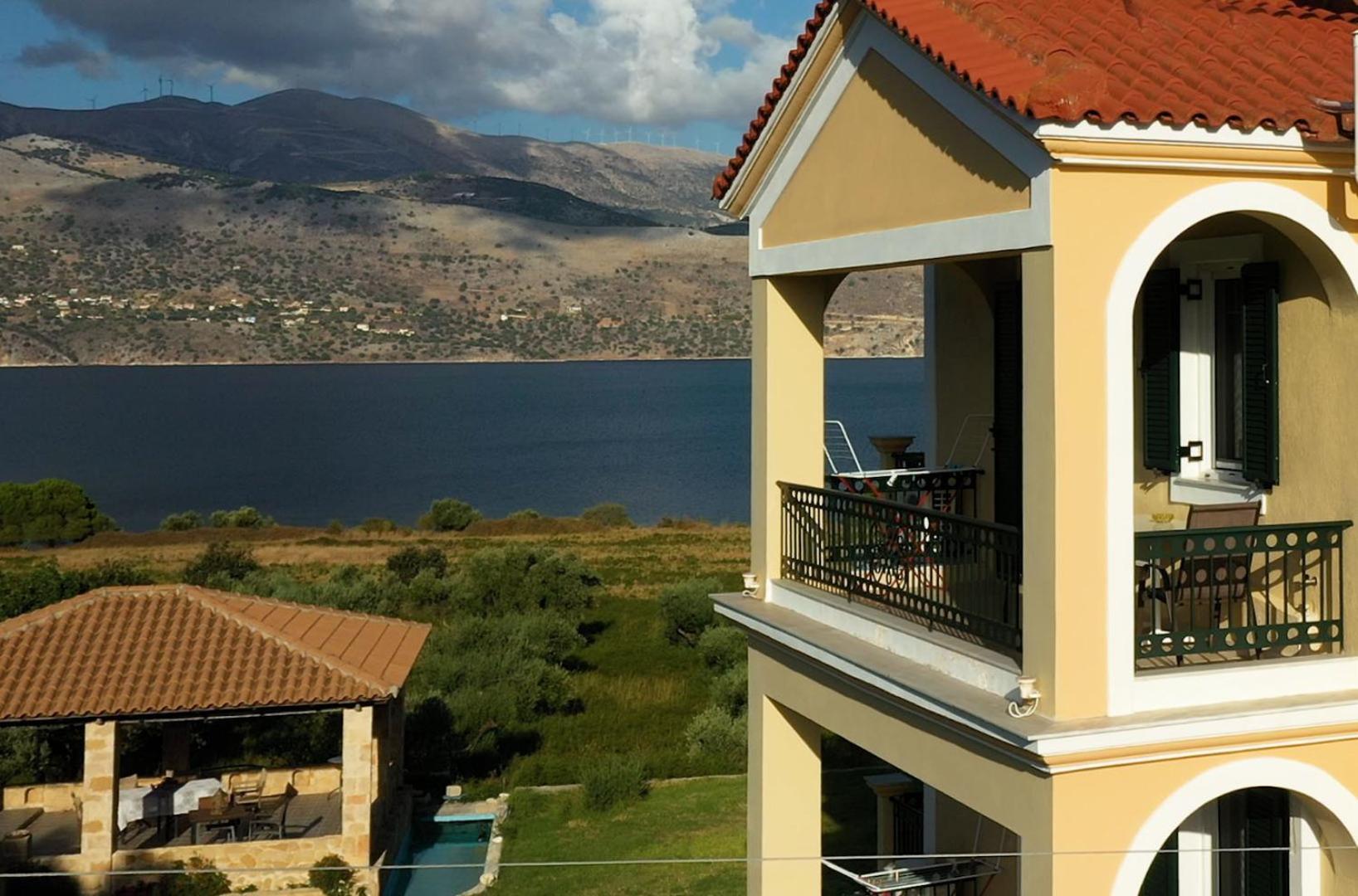 Ferienwohnung Remenata Lixouri Exterior foto